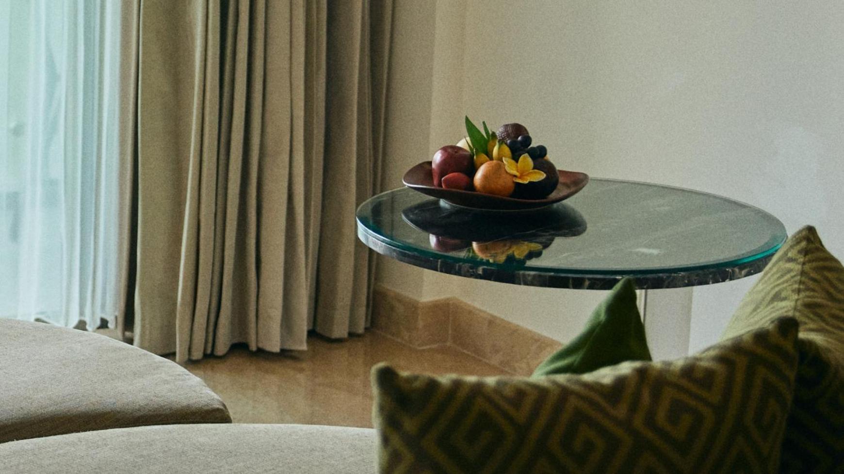 Hotel Rimba By Ayana Bali Jimbaran Exterior foto A fruit bowl on a table